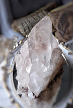 將圖片載入圖庫檢視器 Large Chunky Pink Himalayan Quartz Cluster - 3.97kg #475
