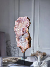 Cargar imagen en el visor de la galería, Pink Amethyst on Black Stand - 1.1kg #71
