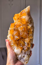 將圖片載入圖庫檢視器 Citrine Quartz Cluster - 1.68kg #414
