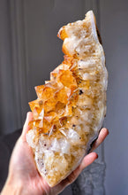 將圖片載入圖庫檢視器 Citrine Quartz Cluster - 1.68kg #414
