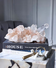 將圖片載入圖庫檢視器 Large Pink Himalayan Quartz Cluster - 3.15kg #490
