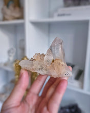 將圖片載入圖庫檢視器 Peach Himalayan Quartz Cluster - 152g #528
