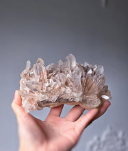画像をギャラリービューアに読み込む, | The Crown | Smoky Pink Himalayan Quartz  Cluster - 832g #533
