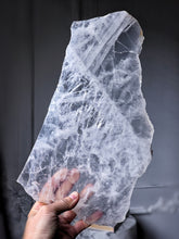 將圖片載入圖庫檢視器 Clear Quartz Slab - 1.11kg #49
