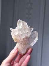 이미지를 갤러리 뷰어에 로드 , Himalayan Quartz Cluster - small 207g #546
