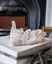 Cargar imagen en el visor de la galería, Himalayan Quartz Cluster - 543g #551

