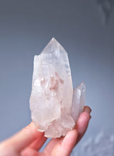 Load image into Gallery viewer, Pink Himalayan Quartz Point / Cluster - small 193g #553
