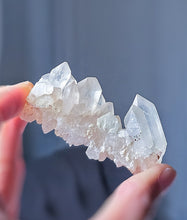 將圖片載入圖庫檢視器 Pink Himalayan Quartz Cluster - small 55g #566
