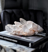Lade das Bild in den Galerie-Viewer, High Grade Large Himalayan Quartz Cluster - 2.43kg #570
