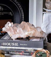 Lade das Bild in den Galerie-Viewer, Large Peach Himalayan Quartz Cluster - 3.1kg #578
