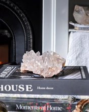 將圖片載入圖庫檢視器 High Grade Himalayan Quartz Cluster - 532g #576

