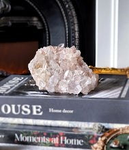 將圖片載入圖庫檢視器 High Grade Himalayan Quartz Cluster - 532g #576
