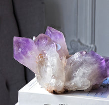 Charger l'image dans la galerie, Bolivia Amethyst Cluster - 1.65kg #23
