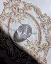 画像をギャラリービューアに読み込む, Clear Quartz Sphere - 323g #143
