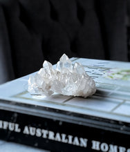 画像をギャラリービューアに読み込む, Himalayan Quartz Cluster - small 100g #563
