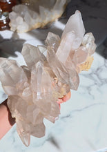 Cargar imagen en el visor de la galería, Smoky Pink Himalayan Quartz Cluster - 2.32kg #351
