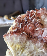 將圖片載入圖庫檢視器 Red Phantom Quartz Cluster - 821g #108

