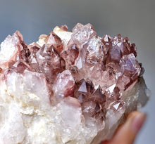 画像をギャラリービューアに読み込む, Red Phantom Quartz Cluster - 507g #148
