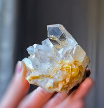 Load image into Gallery viewer, Golden Healer Quartz Cluster - small 161g #140
