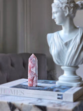 Cargar imagen en el visor de la galería, Pink Amethyst Tower - small 153g #40
