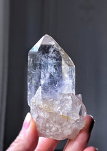 이미지를 갤러리 뷰어에 로드 , High Grade Golden Healer Quartz - small 142g #410

