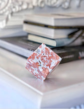 將圖片載入圖庫檢視器 Druzy Pink &amp; Blue Agate Cube - 219g #99
