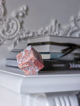 將圖片載入圖庫檢視器 Druzy Pink &amp; Blue Agate Cube - 166g #133
