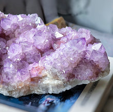 이미지를 갤러리 뷰어에 로드 , Pineapple Amethyst Spirit Quartz Cluster - 2.6kg #125
