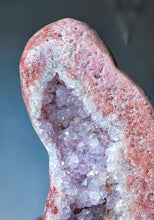 이미지를 갤러리 뷰어에 로드 , Large Pink Amethyst Geode / Slab on Gold Stand - 6.22kg #926
