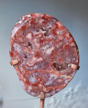 이미지를 갤러리 뷰어에 로드 , Pink Amethyst Slab on Rose Gold Stand - 1.66kg #348
