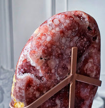 이미지를 갤러리 뷰어에 로드 , Pink Amethyst Slab on Rose Gold Stand - 1.66kg #348
