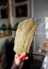 將圖片載入圖庫檢視器 Golden Sheen Obsidian Slab - 726g #7

