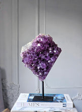 Cargar imagen en el visor de la galería, Large Amethyst Cluster on Black Stand - 5.1kg #138
