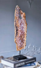 將圖片載入圖庫檢視器 Pink Amethyst Slab on Black Stand - 1.68kg #49
