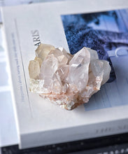 이미지를 갤러리 뷰어에 로드 , Himalayan Quartz Cluster - small 206g #555
