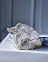 이미지를 갤러리 뷰어에 로드 , Himalayan Quartz Cluster - small 202g #556
