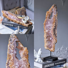 將圖片載入圖庫檢視器 Pink Amethyst Slab on Black Stand - 1.68kg #49
