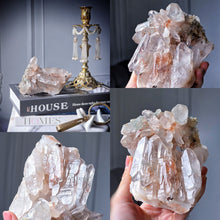 Cargar imagen en el visor de la galería, Double Terminated Himalayan Quartz Cluster x Green Chlorite &amp; Red Hematite Inclusion - 628g #500
