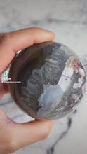 비디오를 갤러리 뷰어 Green Chlorite Flower Agate Sphere - 428g #93에 로드 및 재생
