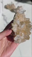 ギャラリービューアGolden Himalayan Quartz Cluster - 226g #417に読み込んでビデオを見る
