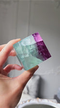 비디오를 갤러리 뷰어 Watermelon Fluorite Cube - 354g #949에 로드 및 재생
