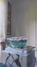 ギャラリービューアLarge Mexican Fluorite Bowl - 5.1kg #321に読み込んでビデオを見る
