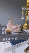 비디오를 갤러리 뷰어 Pink Himalayan Quartz Cluster - 547g #495에 로드 및 재생
