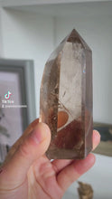 將影片載入圖庫檢視器並播放，Smoky Quartz Tower - 223g #28
