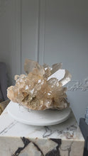ギャラリービューアLarge Golden Smoky Himalayan Quartz - 7.83kg #406に読み込んでビデオを見る
