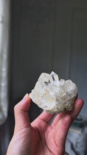 비디오를 갤러리 뷰어 Golden Healer Quartz Cluster - 190g #305에 로드 및 재생
