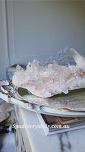 ギャラリービューアHigh Grade Pink Himalayan Quartz Cluster - 1.31kg #349に読み込んでビデオを見る
