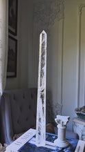 Cargar y reproducir el video en el visor de la galería, Large High Grade Clear Quartz Tower - Tall &amp; Skinny 960g  #304

