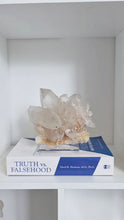 ギャラリービューアHimalayan Quartz Cluster - 1.27kg #267に読み込んでビデオを見る
