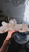 Laden und Abspielen von Videos im Galerie-Viewer, Large Peach Himalayan Quartz Cluster - 3.1kg #578
